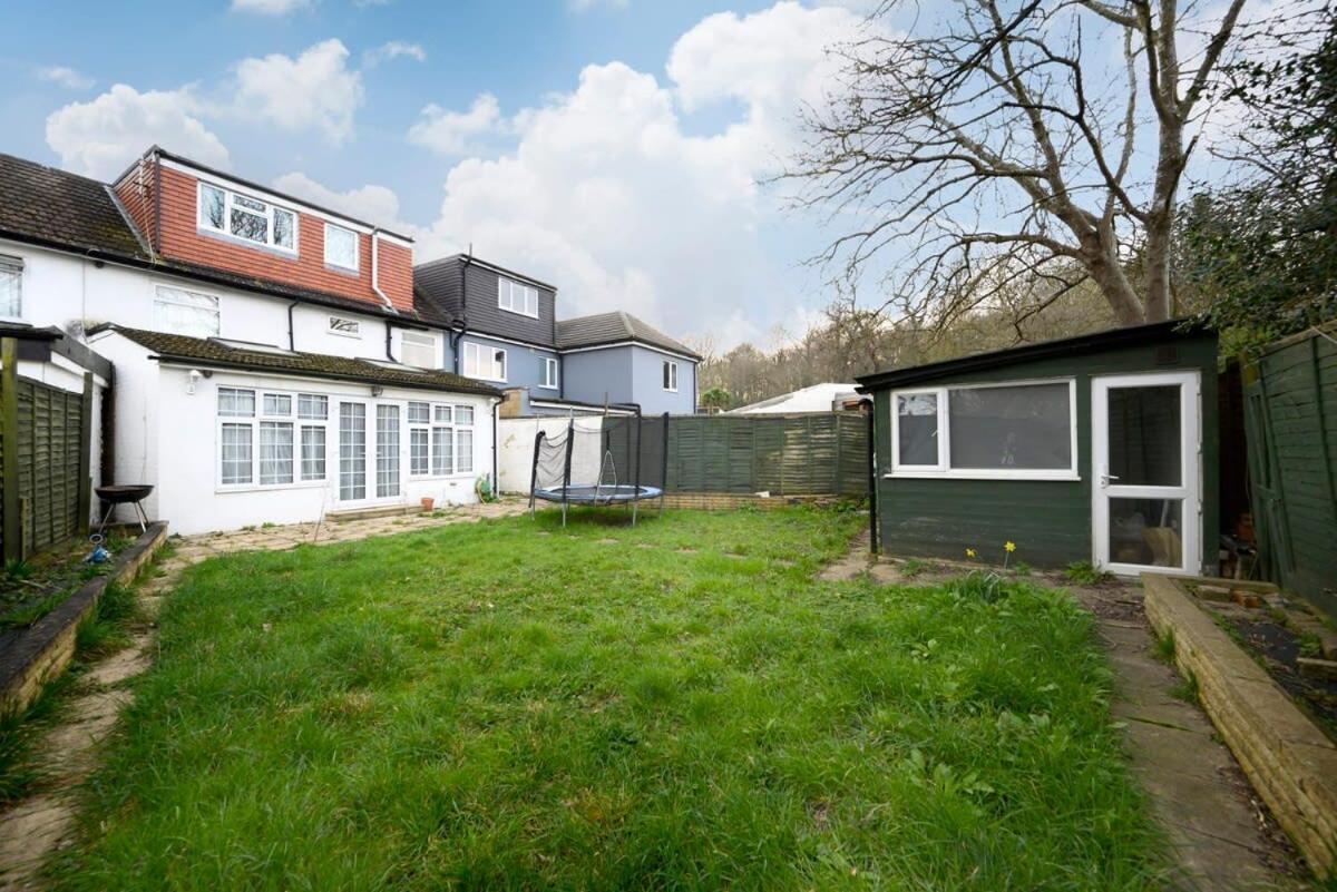 Holiday home Chic 3br - Eats And Sights Closeby London